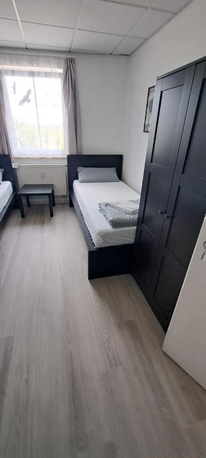 Alex Guest house *
